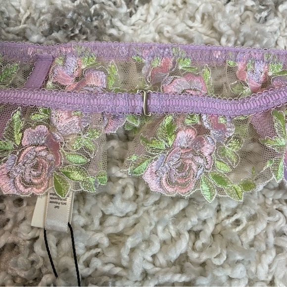 For Love and Lemons Lavender/Pink Floral Garter medium - Picture 12 of 12